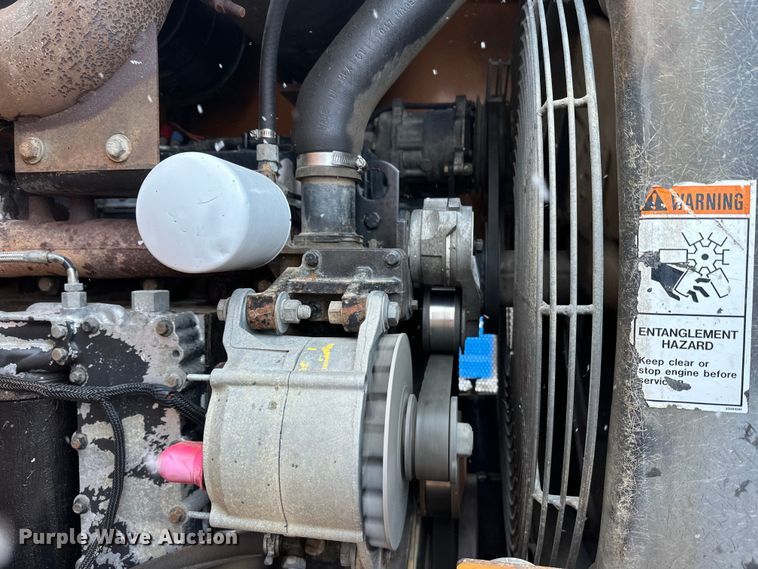 image for item FK0056 2001 Case 821C wheel loader