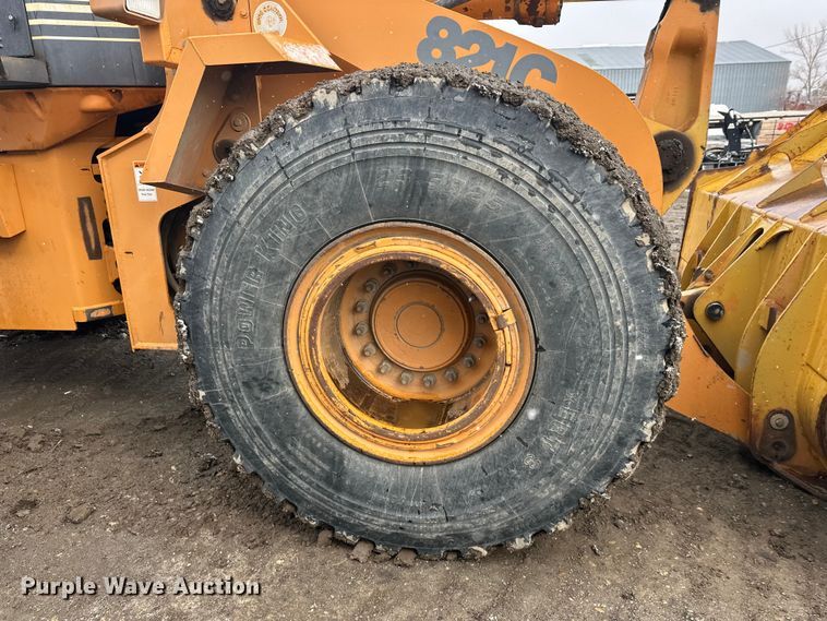 image for item FK0056 2001 Case 821C wheel loader