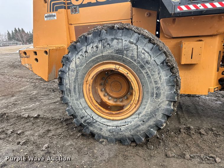 image for item FK0056 2001 Case 821C wheel loader