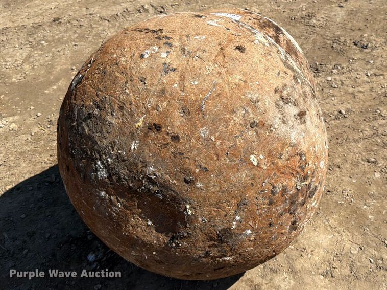 image for item FK0069 Wrecking ball