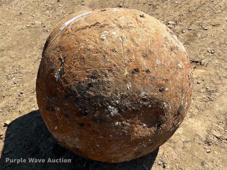 image for item FK0069 Wrecking ball