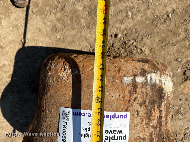 image for item FK0069 Wrecking ball