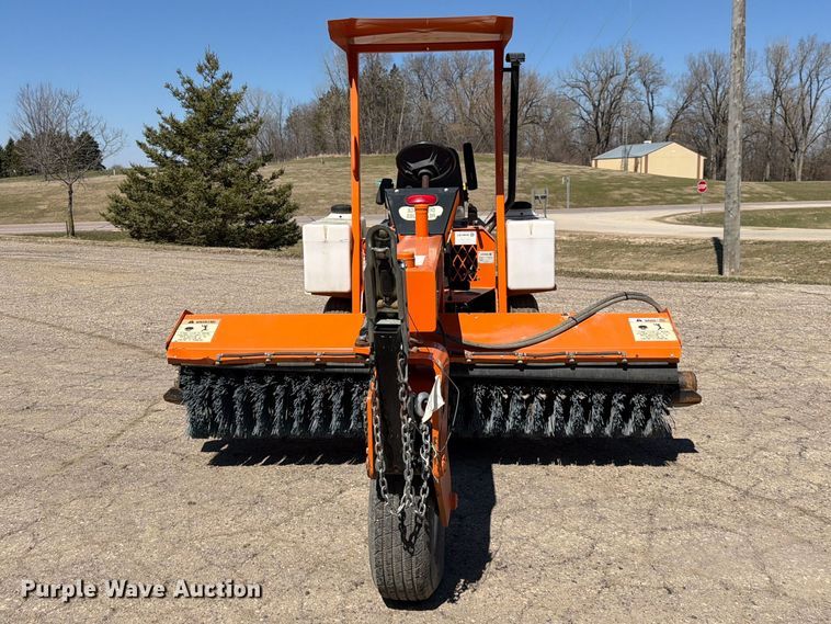 image for item FK0072 Laymor SM300 broom