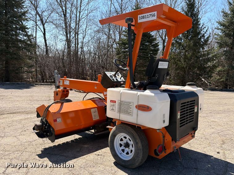 image for item FK0072 Laymor SM300 broom