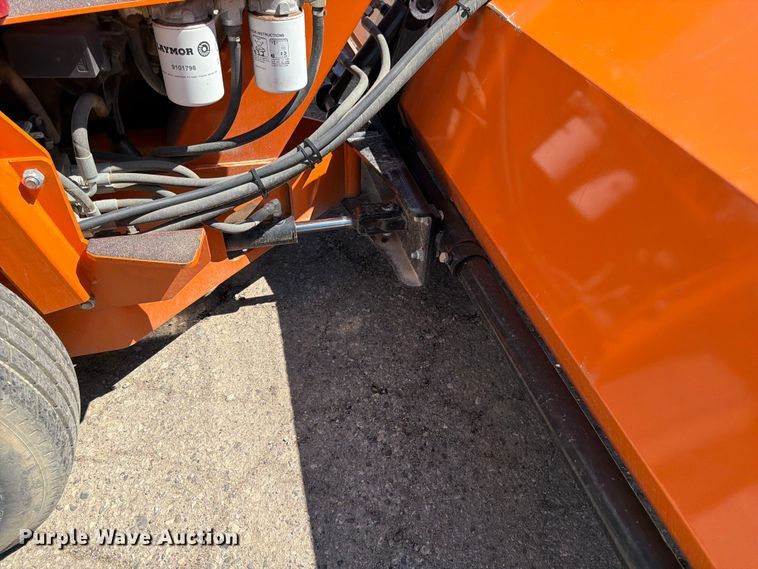 image for item FK0072 Laymor SM300 broom