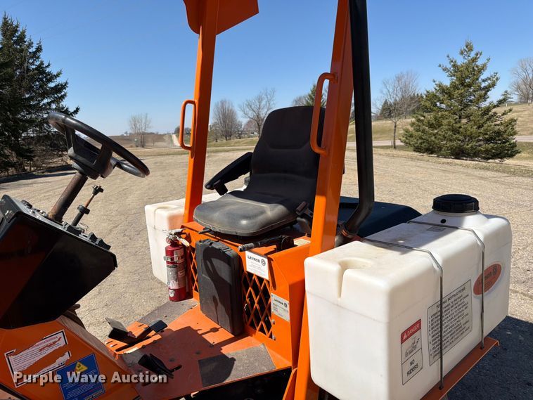 image for item FK0072 Laymor SM300 broom