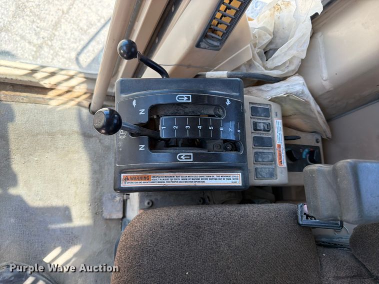 image for item FK0073 1999 Caterpillar 140H motor grader