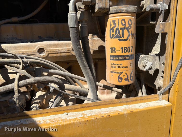 image for item FK0073 1999 Caterpillar 140H motor grader