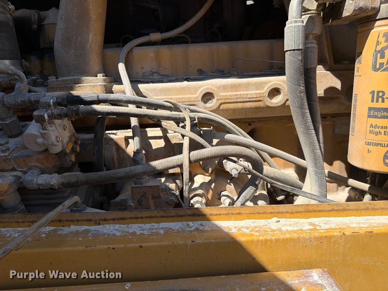 image for item FK0073 1999 Caterpillar 140H motor grader