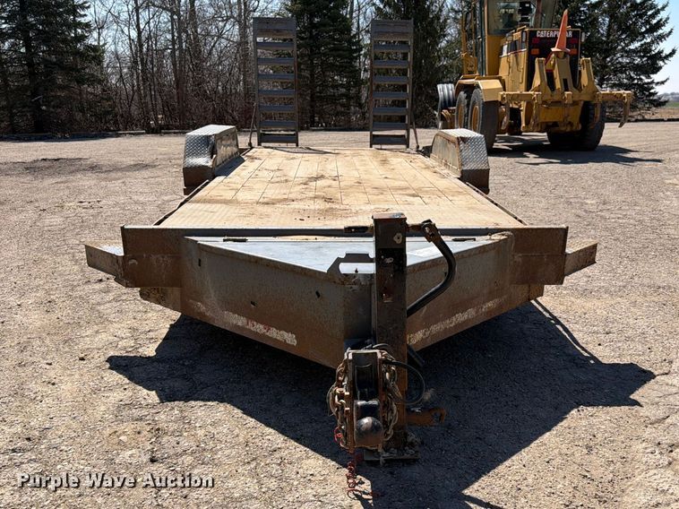 image for item FK0074 2019 Midsota Manufacturing equipment trailer