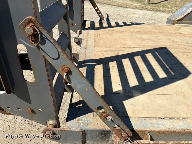 image for item FK0074 2019 Midsota Manufacturing equipment trailer