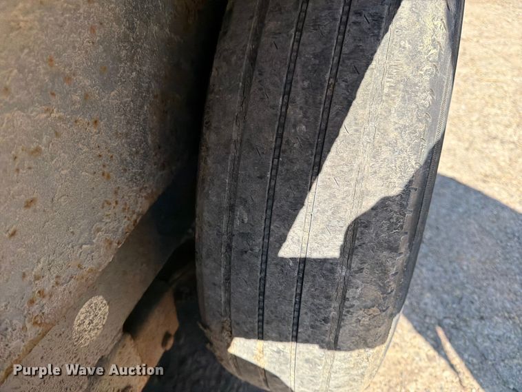 image for item FK0074 2019 Midsota Manufacturing equipment trailer