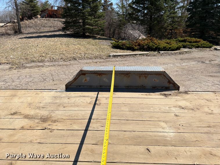 image for item FK0074 2019 Midsota Manufacturing equipment trailer