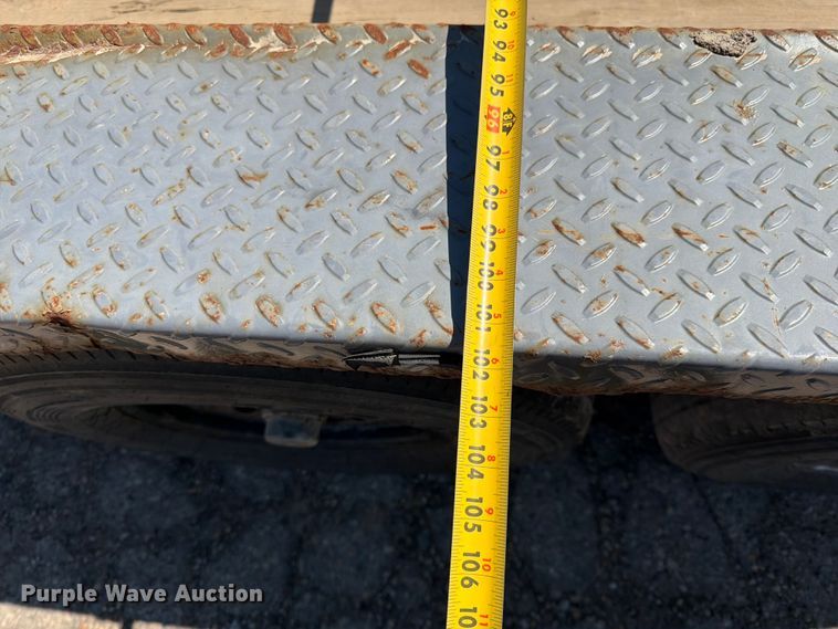 image for item FK0074 2019 Midsota Manufacturing equipment trailer