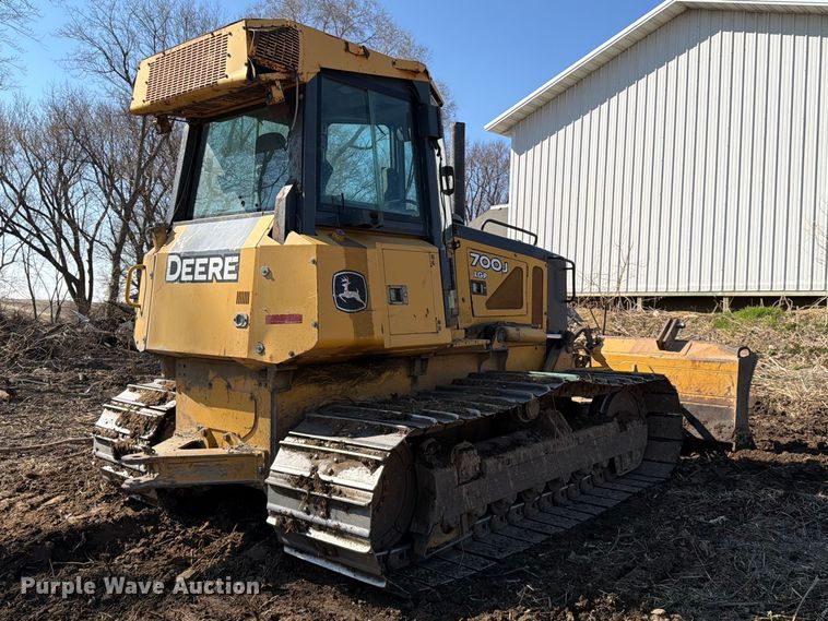 image for item FK0077 2007 John Deere 700J LGP dozer
