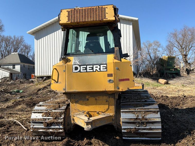 image for item FK0077 2007 John Deere 700J LGP dozer