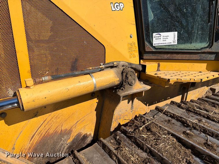 image for item FK0077 2007 John Deere 700J LGP dozer