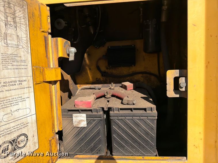 image for item FK0077 2007 John Deere 700J LGP dozer