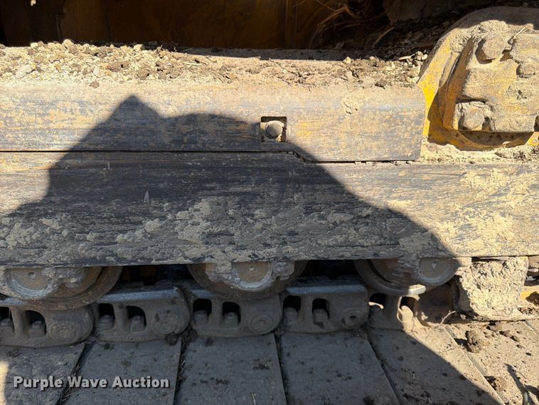 image for item FK0077 2007 John Deere 700J LGP dozer