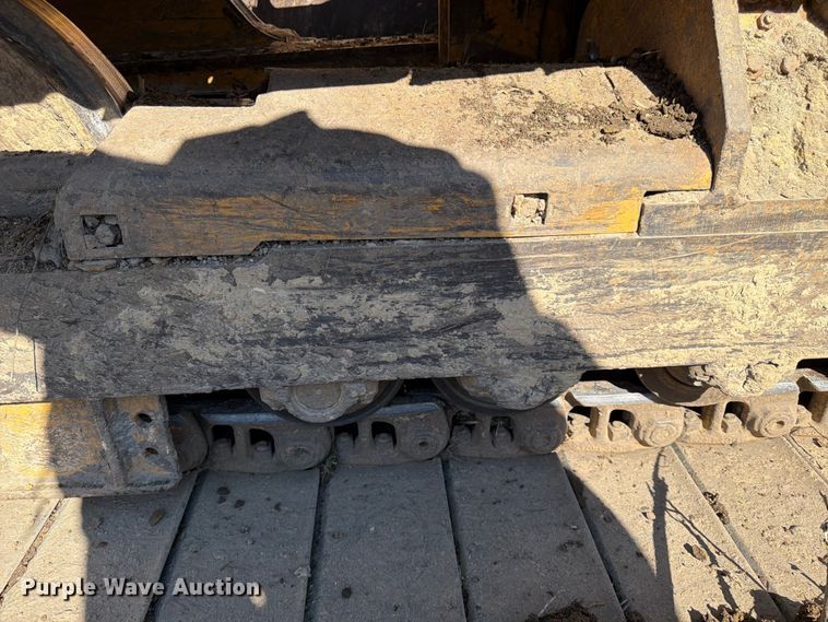 image for item FK0077 2007 John Deere 700J LGP dozer