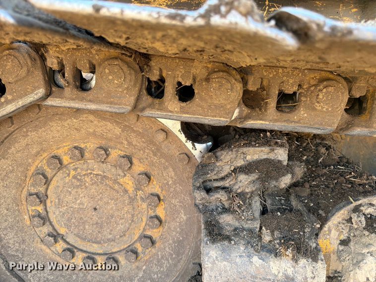 image for item FK0077 2007 John Deere 700J LGP dozer