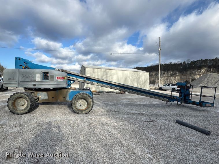 image for item FK1274 2007 Genie S-80 boom lift