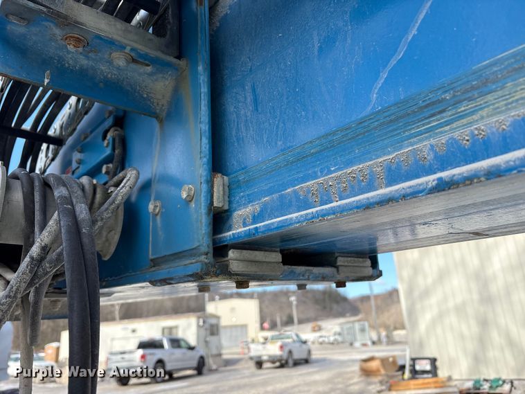 image for item FK1274 2007 Genie S-80 boom lift