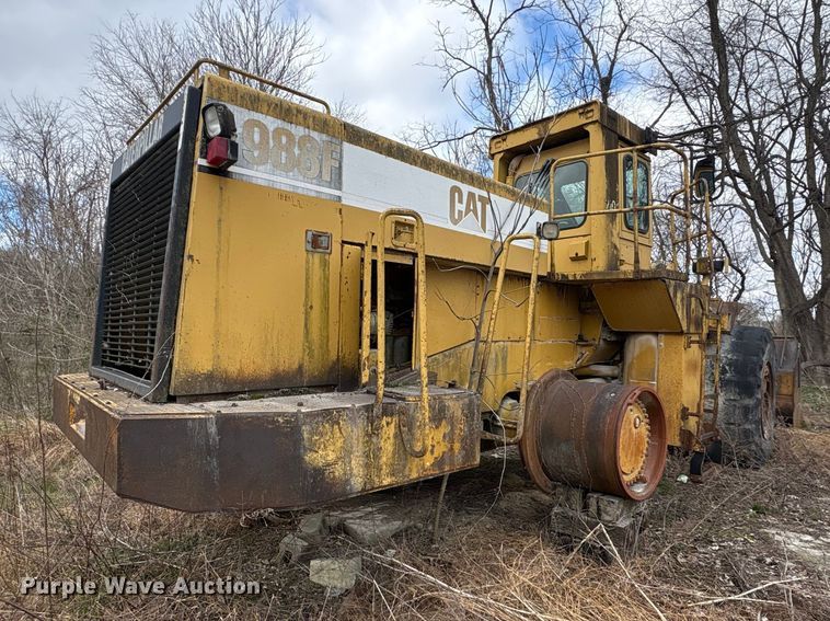 image for item FK1276 1994 Caterpillar 988F wheel loader