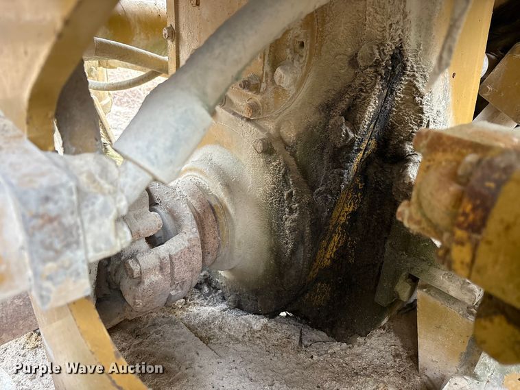 image for item FK1276 1994 Caterpillar 988F wheel loader