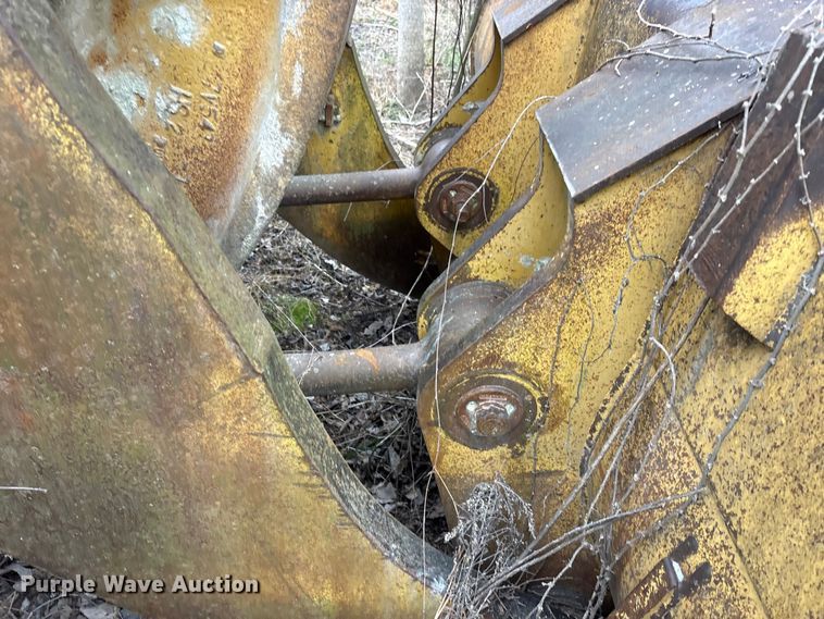 image for item FK1276 1994 Caterpillar 988F wheel loader