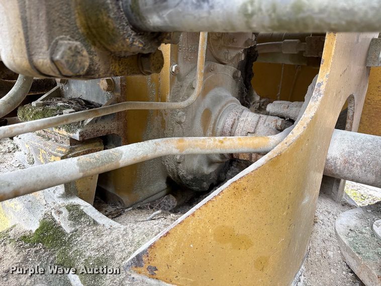 image for item FK1276 1994 Caterpillar 988F wheel loader