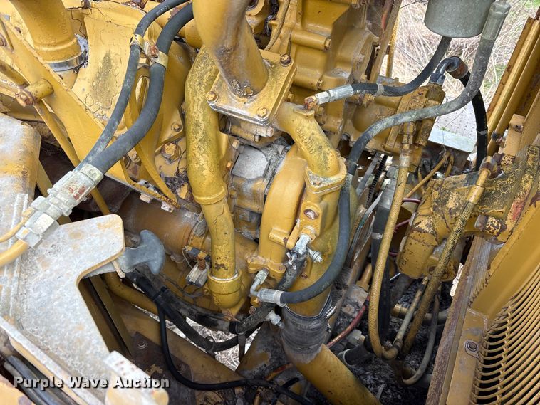 image for item FK1276 1994 Caterpillar 988F wheel loader