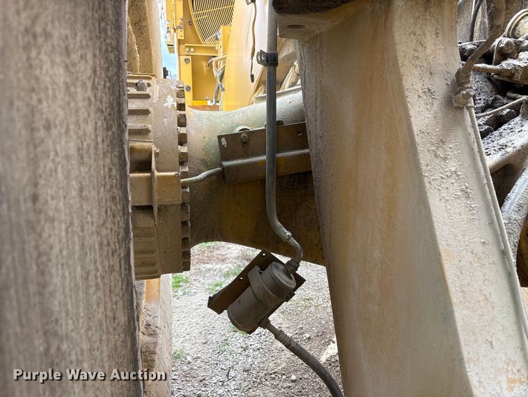 image for item FK1280 1999 Caterpillar 990 wheel loader