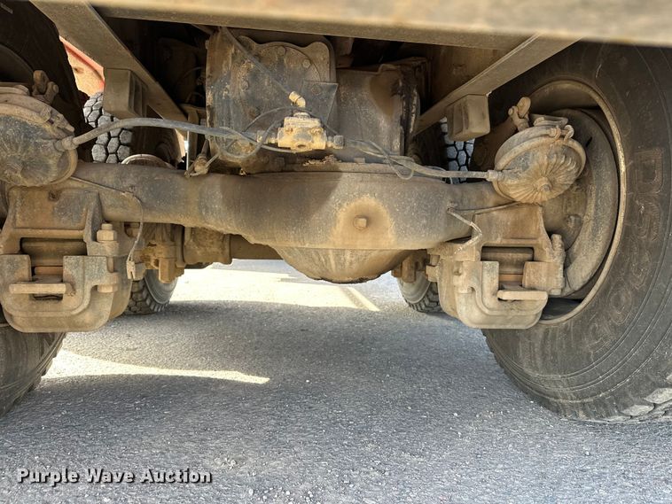 image for item FK1682 1977 Mack RD685S water truck