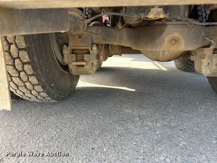 image for item FK1682 1977 Mack RD685S water truck