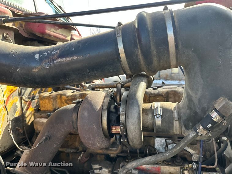 image for item FK1682 1977 Mack RD685S water truck