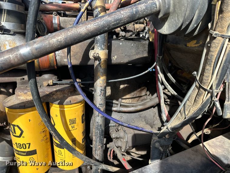 image for item FK1682 1977 Mack RD685S water truck