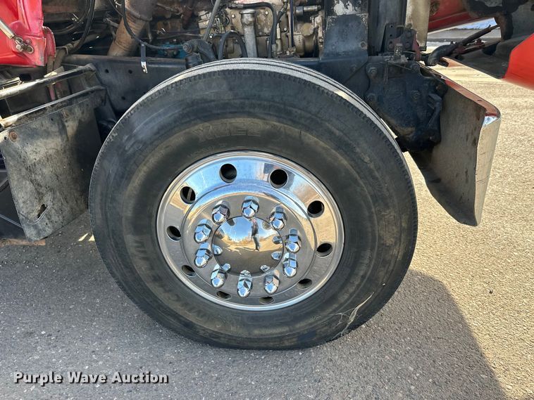 image for item FK1682 1977 Mack RD685S water truck