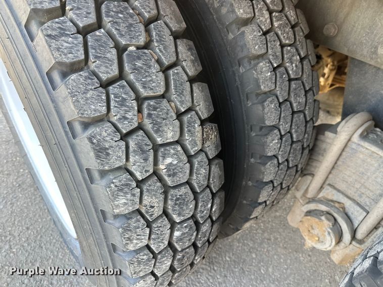 image for item FK1682 1977 Mack RD685S water truck