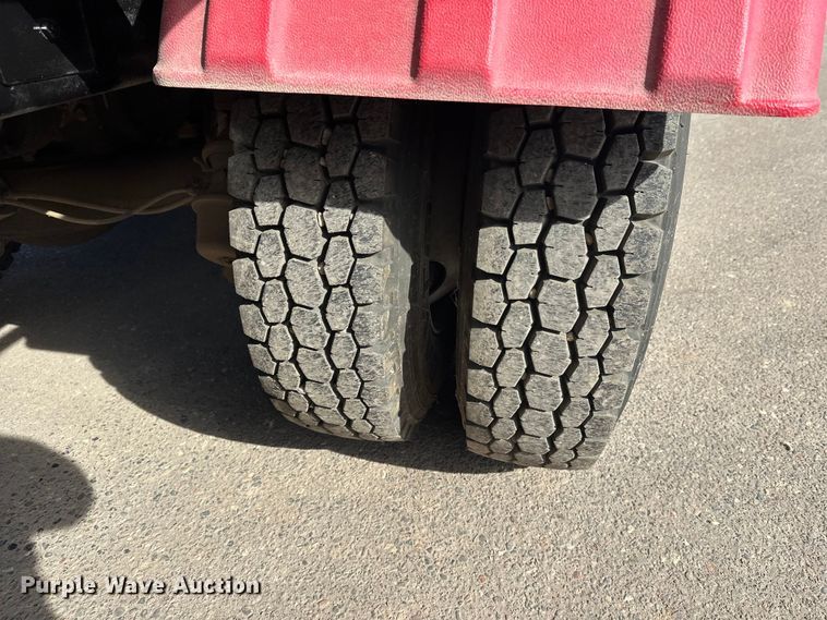 image for item FK1682 1977 Mack RD685S water truck