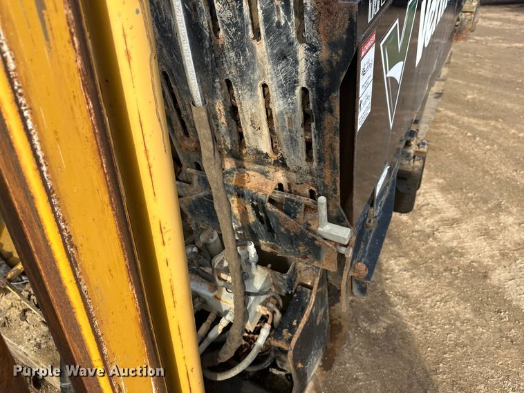 image for item FK1850 2016 Vermeer D24X40III directional boring unit