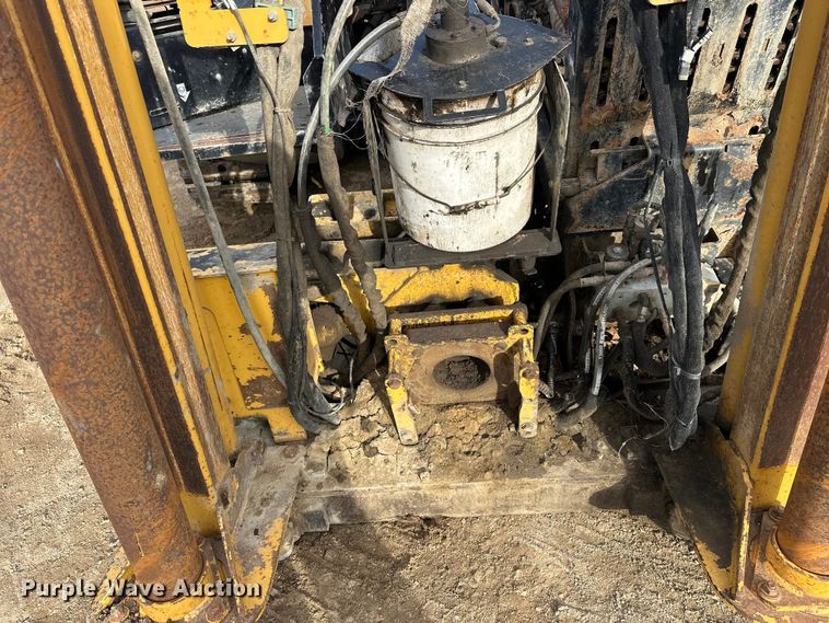 image for item FK1850 2016 Vermeer D24X40III directional boring unit