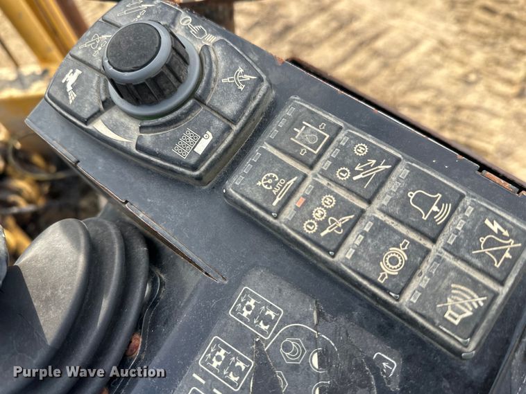 image for item FK1850 2016 Vermeer D24X40III directional boring unit