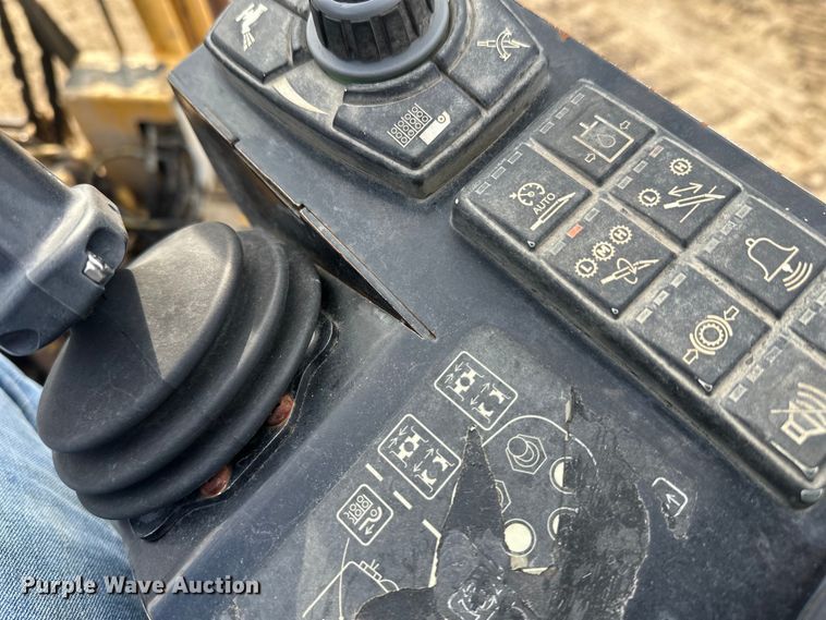 image for item FK1850 2016 Vermeer D24X40III directional boring unit