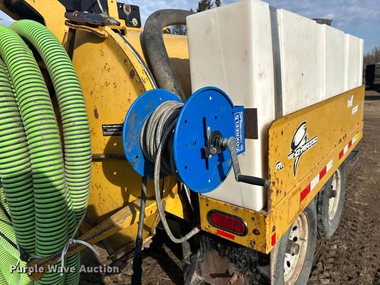 image for item FK1851 2017 Ring-O-Matic VL 550 vacuum excavator