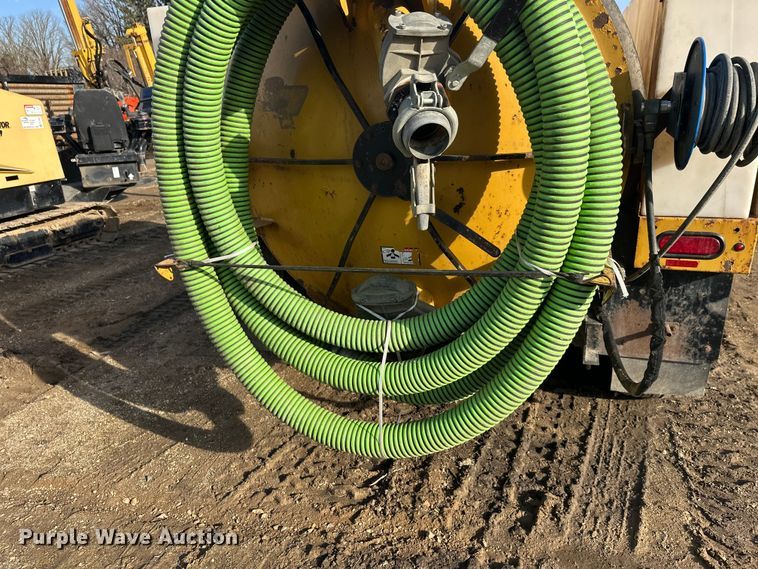 image for item FK1851 2017 Ring-O-Matic VL 550 vacuum excavator