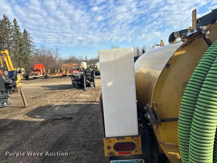 image for item FK1851 2017 Ring-O-Matic VL 550 vacuum excavator