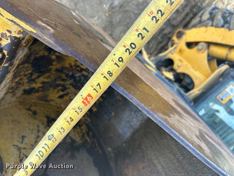 image for item FK1856 2015 John Deere 310SL backhoe