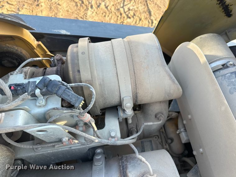 image for item FK1856 2015 John Deere 310SL backhoe