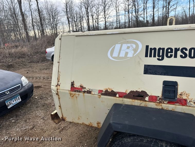 image for item FK1857 1994 Ingersoll Rand 185 air compressor